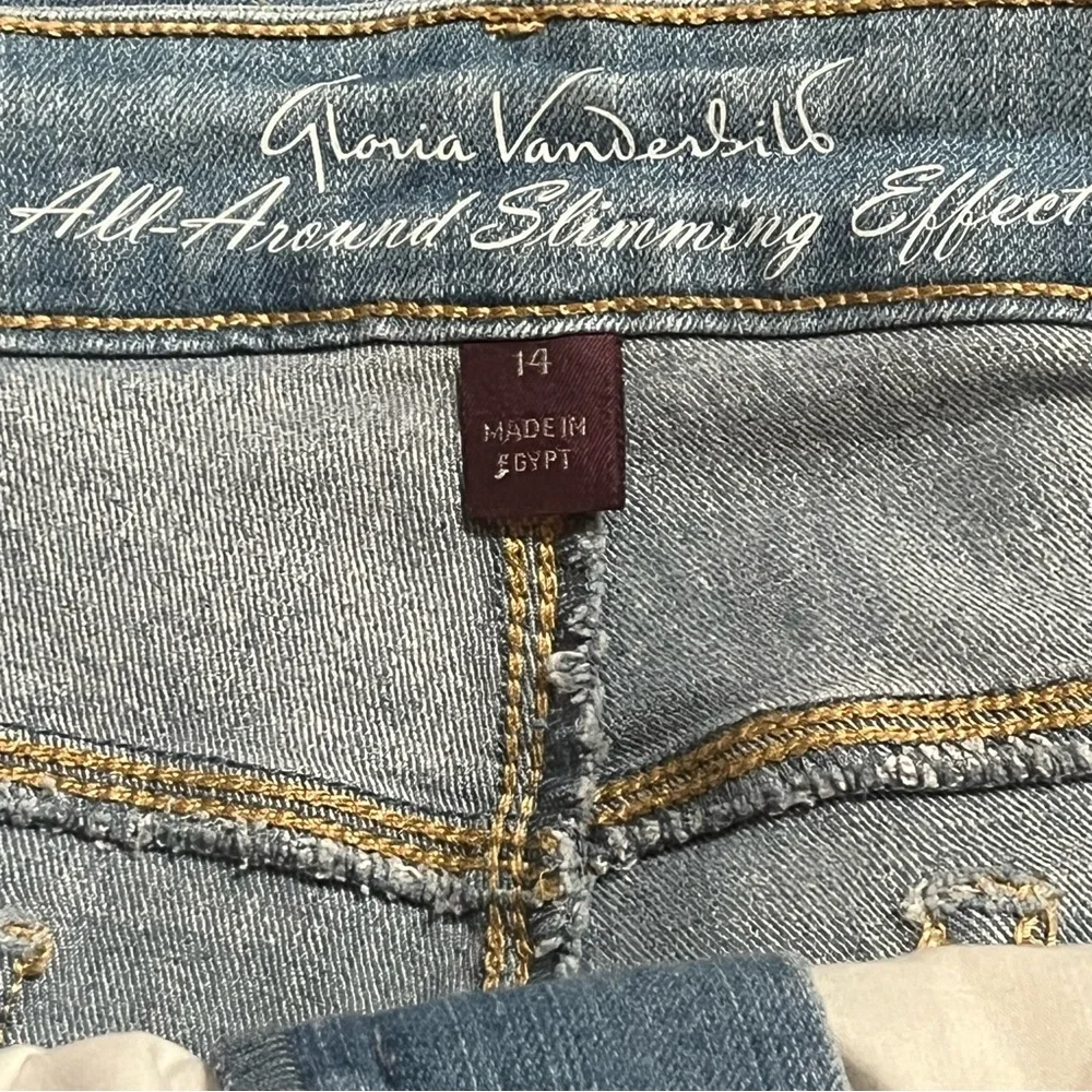 Gloria Vanderbilt Slimming Denim Short Shorts 14